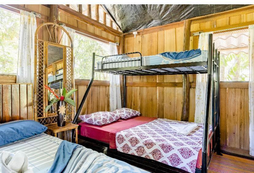 Luminosa Uvita Hostel Экстерьер фото